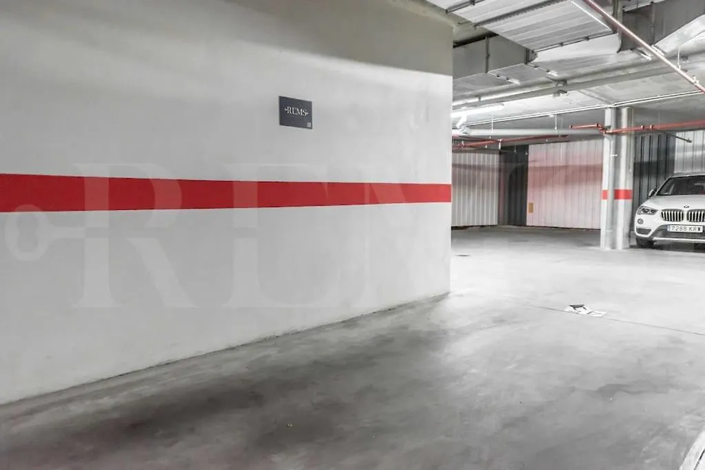 Cozy Apartment With Parking In The Center By Rems Málaga